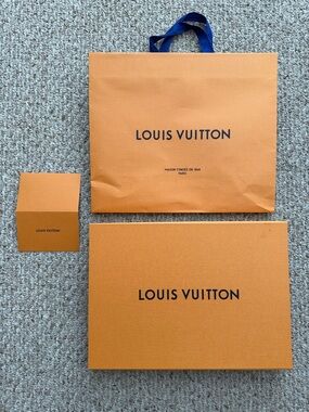 Louis Vuitton clothing Gift Box and Shopping Bag Envelope Orange